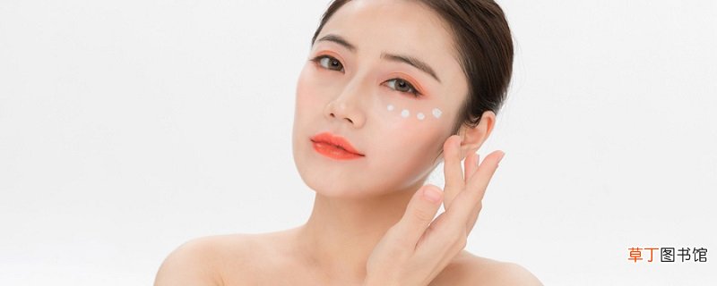 面霜和眼霜的使用顺序 眼霜和面霜先用哪个
