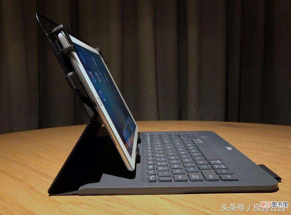 ipad键盘不见了怎么办 ipad电源键下陷自修方法
