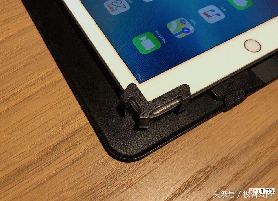ipad键盘不见了怎么办 ipad电源键下陷自修方法