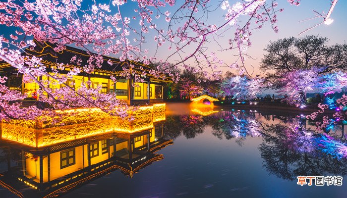 千金买壁的故事发生在哪个景区