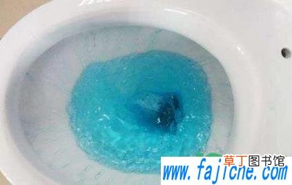 洁厕灵怎么放进马桶 洁厕灵怎么用步骤图片