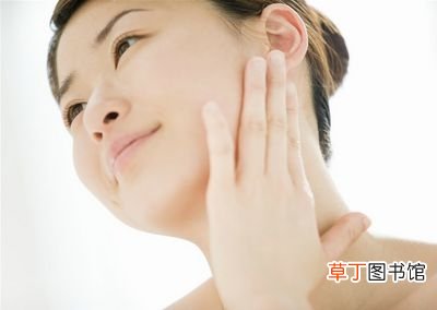 经常搓耳朵竟能美容 揭秘耳朵那些你不知道的好处
