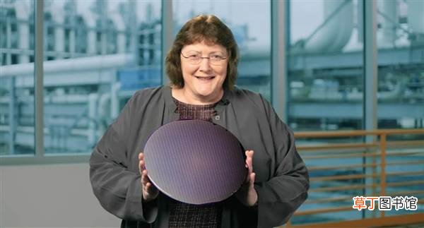 2024年搞定2nm 改个名字反超台积电?Intel