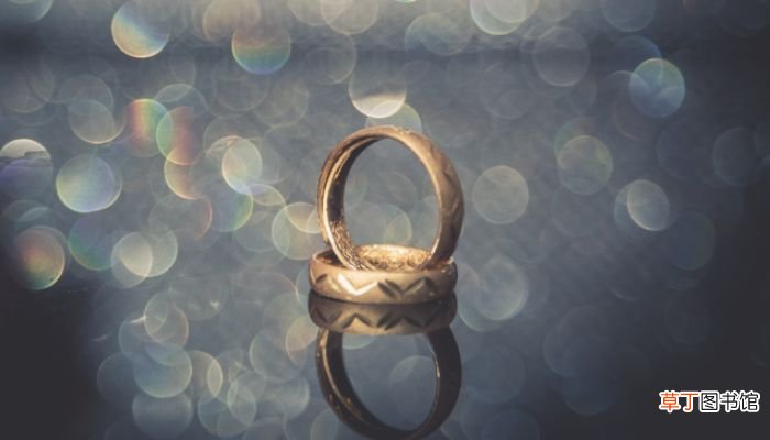 未婚带戒指怎么戴 未婚怎么戴戒指