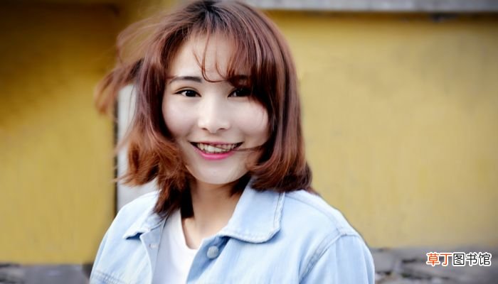 洗完头刘海翘起来怎么办洗完头刘海翘起如何解决