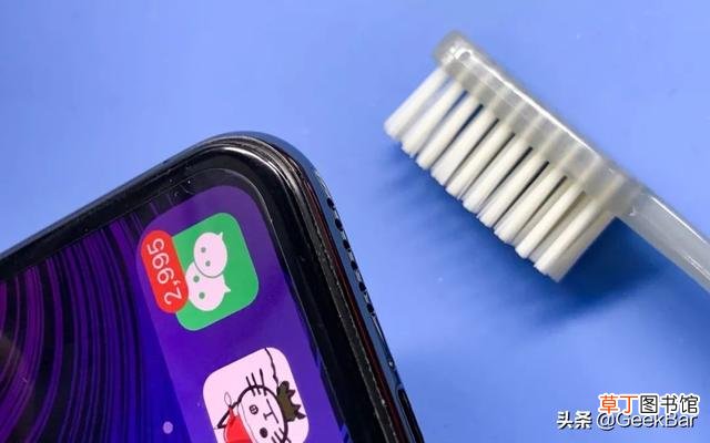 苹果怎么清理灰尘 苹果怎么清理