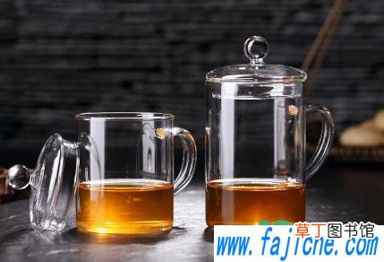 玻璃杯消毒可以放进锅里煮几分钟 玻璃杯如何消毒不炸