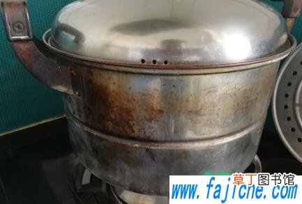 不锈钢锅外面黑了怎么办擦亮 不锈钢锅外面烧焦了怎么清洗