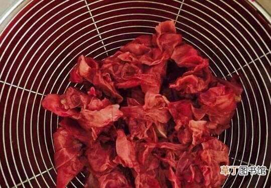 玫瑰水怎么做 玫瑰水制作方法