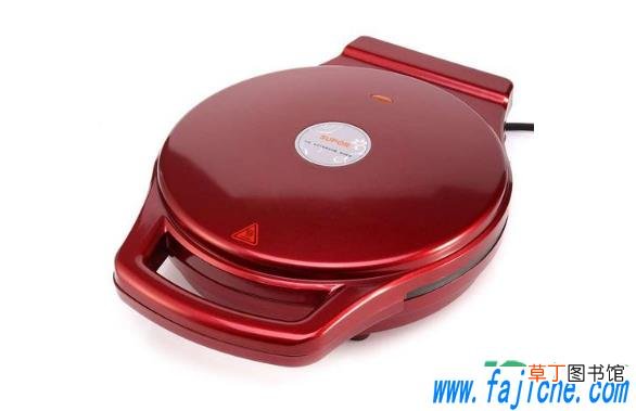 电饼铛清洗可以用水冲吗 电饼铛可以直接用水冲洗吗