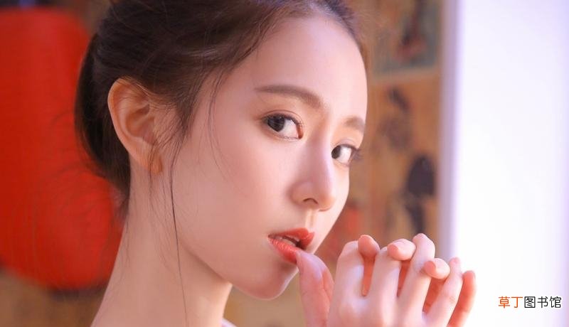 相亲女孩异地过生日送什么 相亲女孩过生日送什么