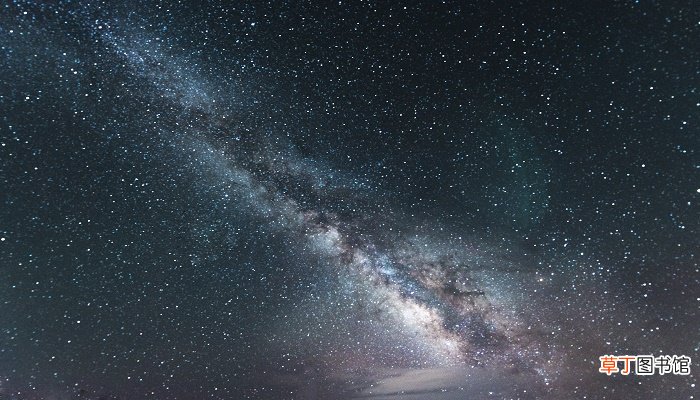 小行星带位于什么之间