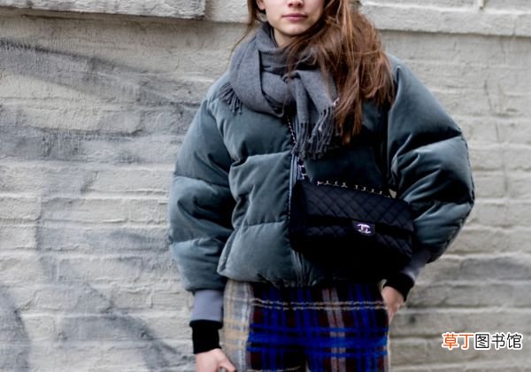 羽绒服有鸭毛味的危害 羽绒服的鸭毛味如何去除