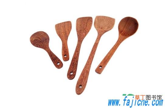 电饼铛木铲用多长的合适 电饼铛必须用木铲吗