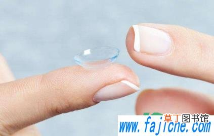 隐形眼镜放干了还能泡回来吗 隐形眼镜放干了再泡软可以用么