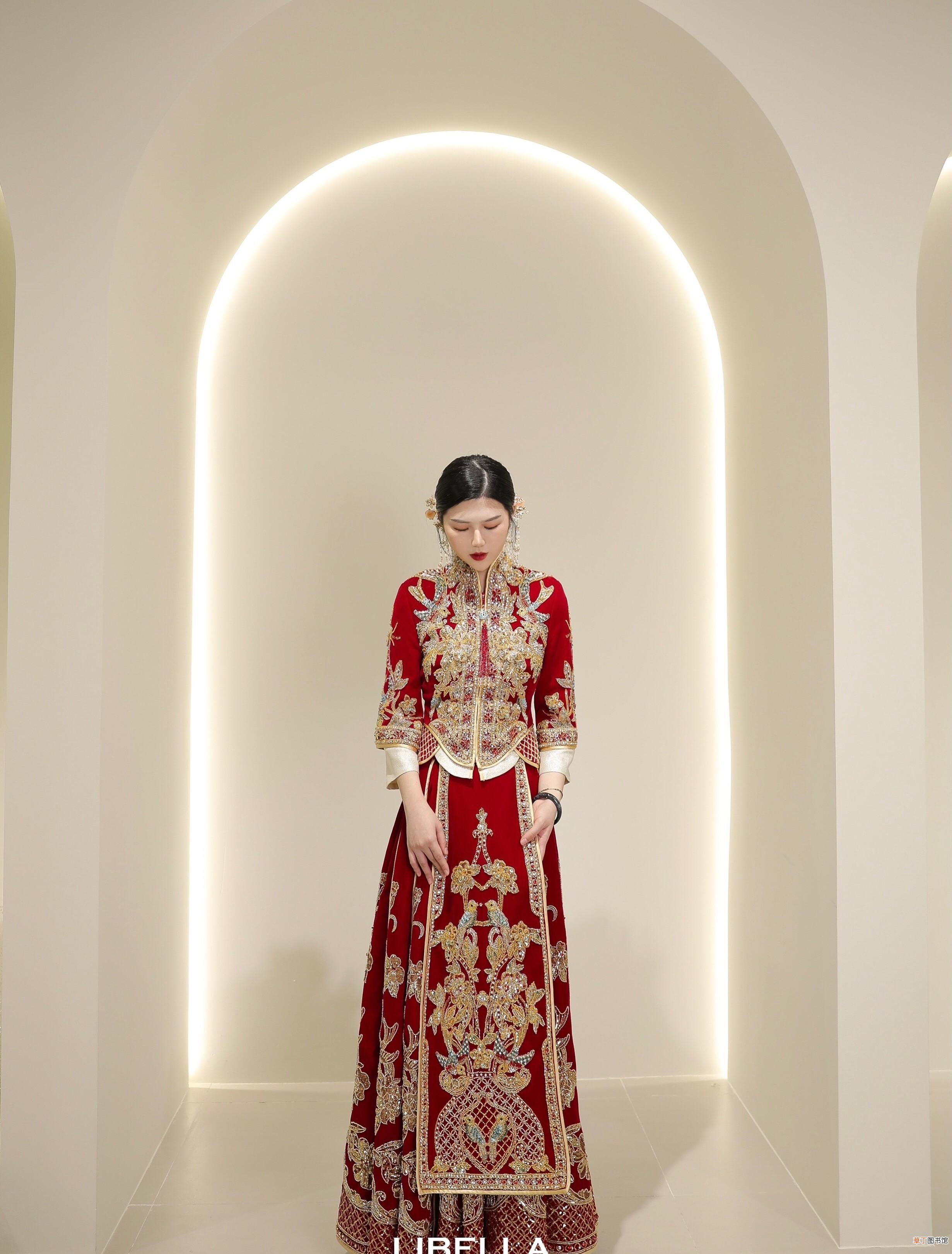 别人结婚穿什么衣服 别人结婚穿什么衣服好