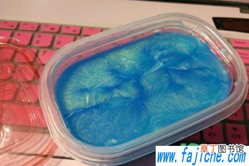 起泡胶和水晶泥哪个危害大 起泡胶是水晶泥吗