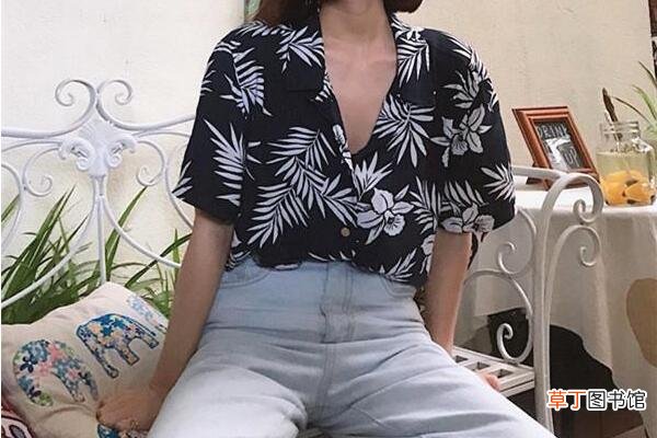夏威夷衬衫配什么裤子