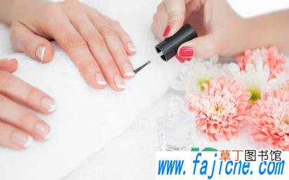指甲油干了怎么才能更好用 指甲油干了怎么弄化