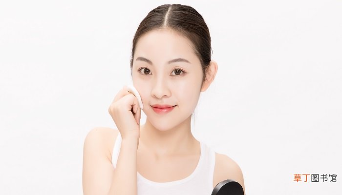 水乳后可以直接用气垫吗 擦了水乳以后就擦气垫可以吗