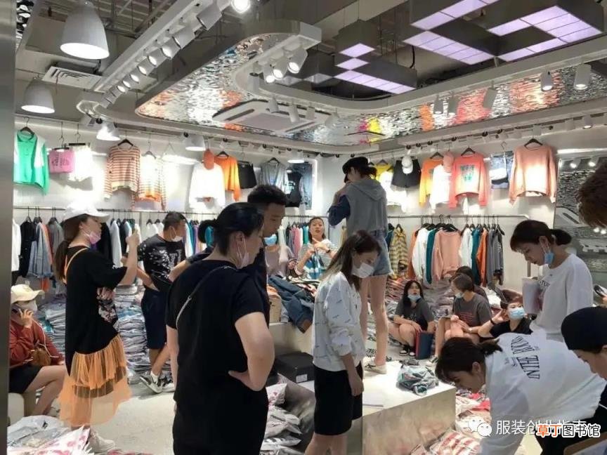 怎么直接和服装厂拿货 女装怎么找厂家拿货