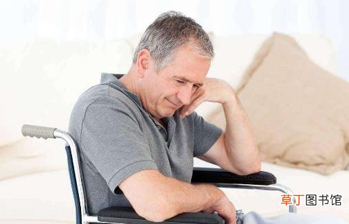 老年人运动保健要遵循“大、中、多”守则