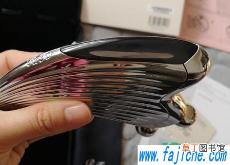 refa刮痧板用完脸红正常吗 refa刮痧板用完需要洗脸吗