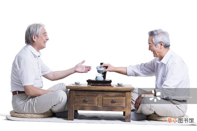 喝茶能不能吃桃子-茶和桃子一起吃会怎么样