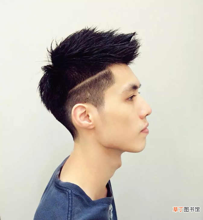 男生的发型