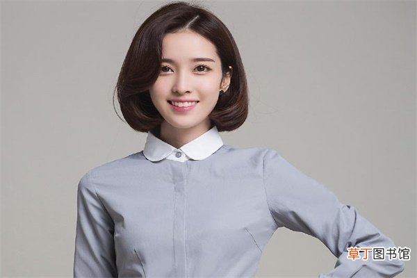 女生正装衬衫扎裤子吗