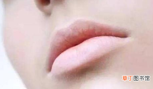 冬天嘴唇干燥是什么原因-导致嘴唇干燥的8大原因