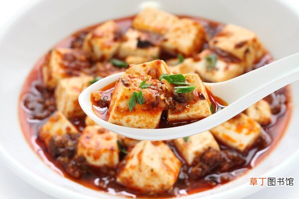做家常红烧豆腐,要掌握3个小技巧