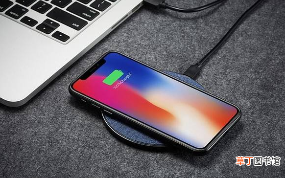 小米无线充电器要搭配什么充电头
