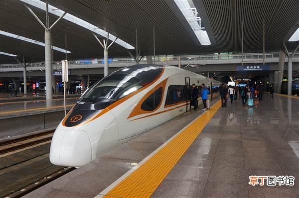 北京对23个地区车站出发旅客限制进京：即日起用户可在全渠道免费退票