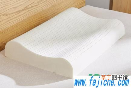 怎么看乳胶枕反不反光 天然乳胶枕有反光一定假的吗