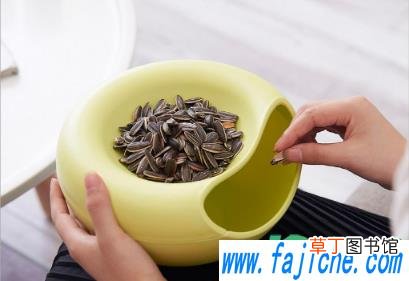 吃瓜子舌头麻怎么办 为什么嗑瓜子舌头麻