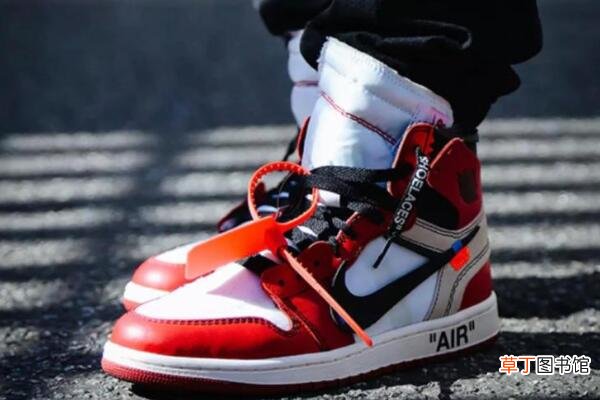 aj1适合脚宽的人么