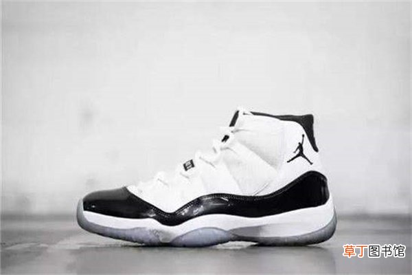 Aj11需要买大一码吗