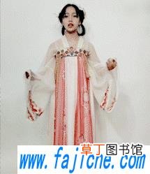 一片式齐胸襦裙怎么打结 一片式齐胸襦裙怎么穿不会掉