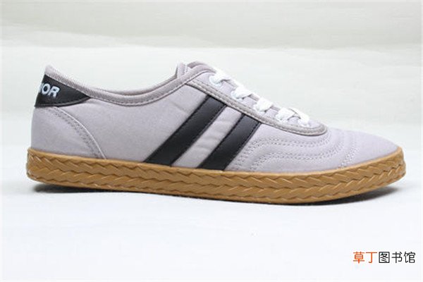 fashion shoes 啥品牌