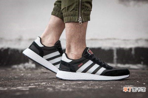 adidas爆米花真假对比