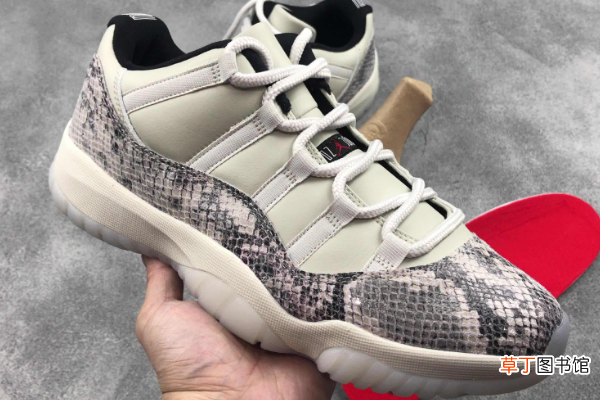 aj11白蛇鞋带系法是怎样的