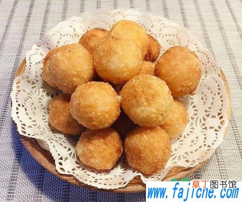 炸汤圆不用面包糠怎么炸 炸汤圆不用面包糠可以炸吗