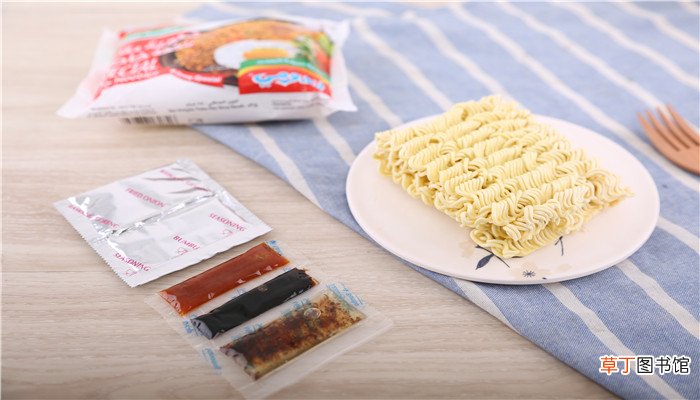 方便面袋子泡面有毒吗