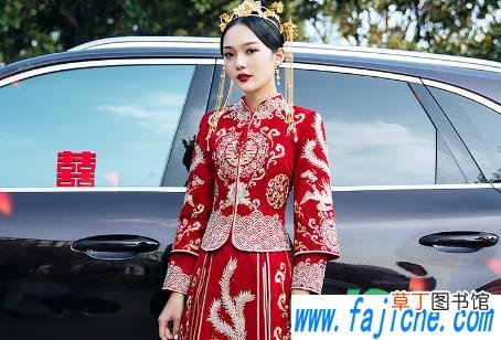 秀禾服能不能穿别人穿过的 秀禾服要不要自己买
