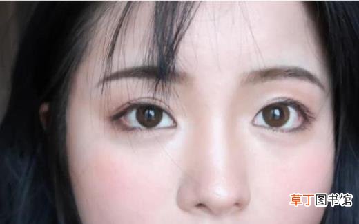 如何简单画裸妆 裸妆化妆步骤有哪些