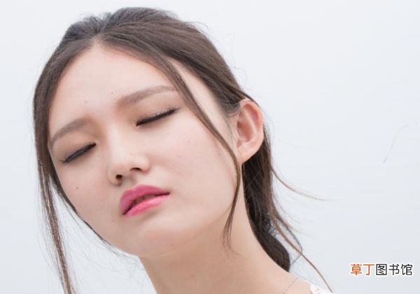 洗面奶卸妆有什么危害 洗面奶可以卸妆吗
