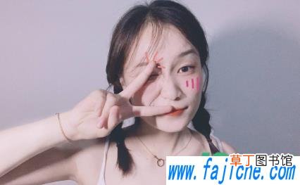 为什么自拍和别人拍照不一样 为什么手机前置和后置拍照不一样