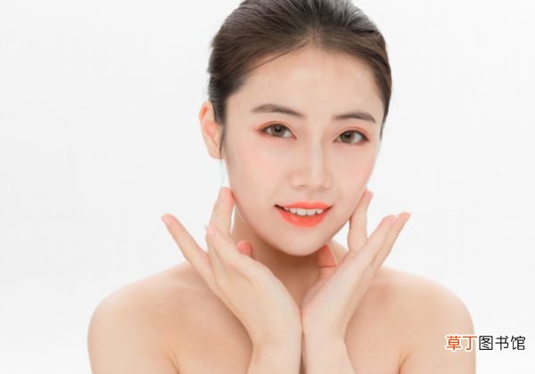 欧莱雅紫熨斗眼霜适合多大年龄 欧莱雅紫熨斗眼霜的作用