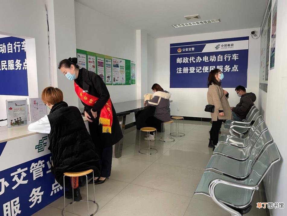 新车上牌需要本人去吗 新车上户多久